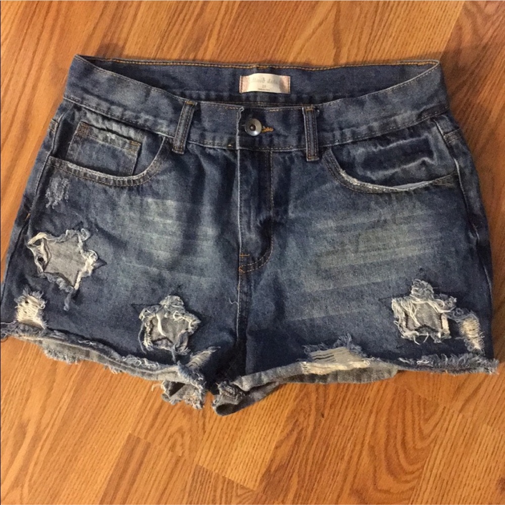Altar’d state distressed star jean shorts